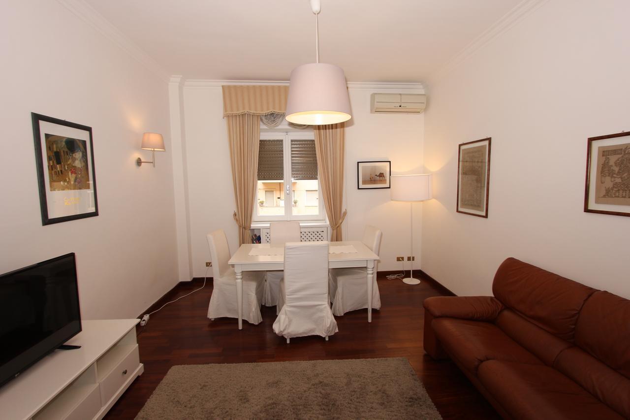 Apartamento Pacinotti Flats *